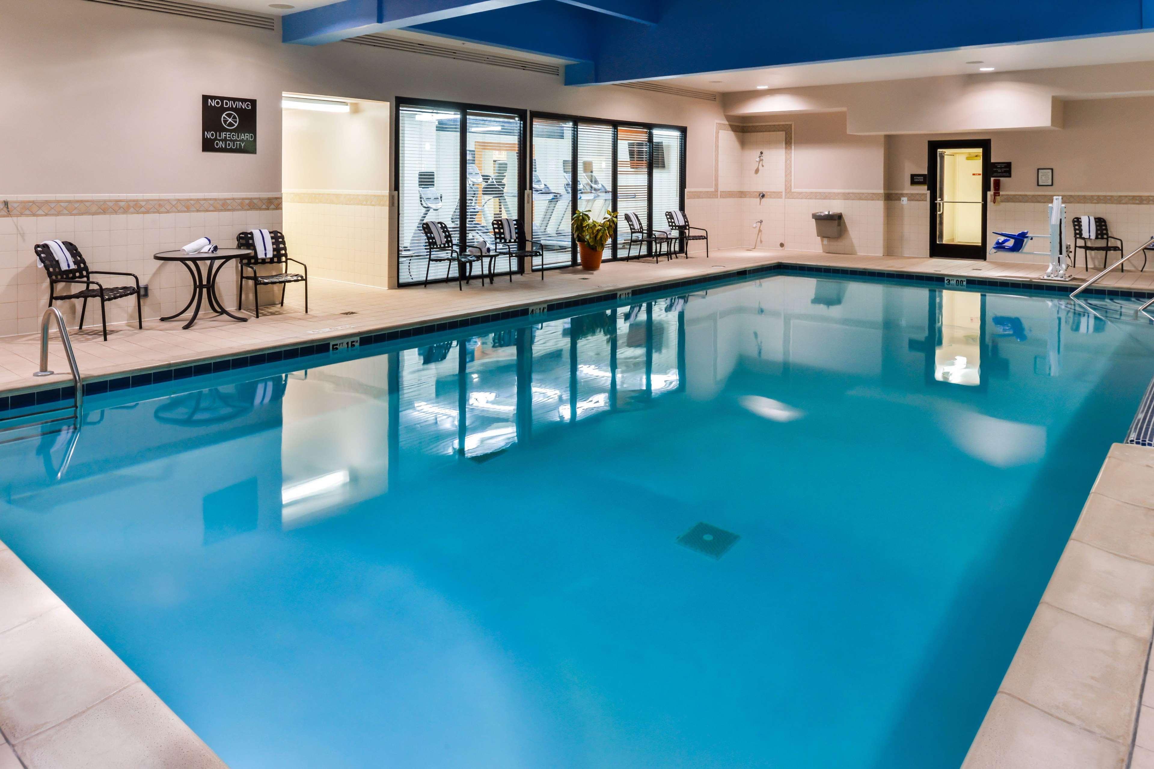 Hilton Garden Inn Detroit Southfield Ngoại thất bức ảnh