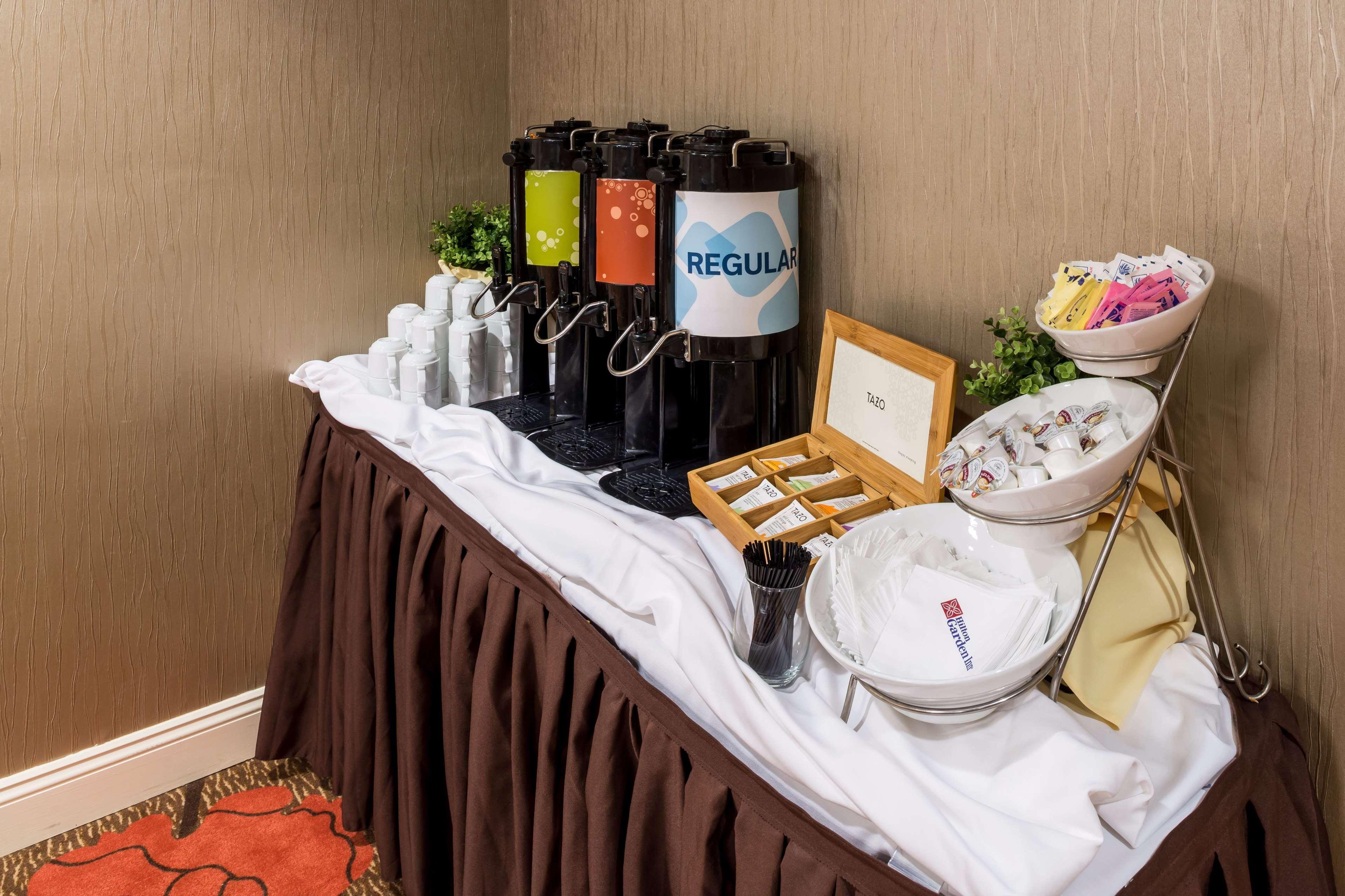 Hilton Garden Inn Detroit Southfield Ngoại thất bức ảnh