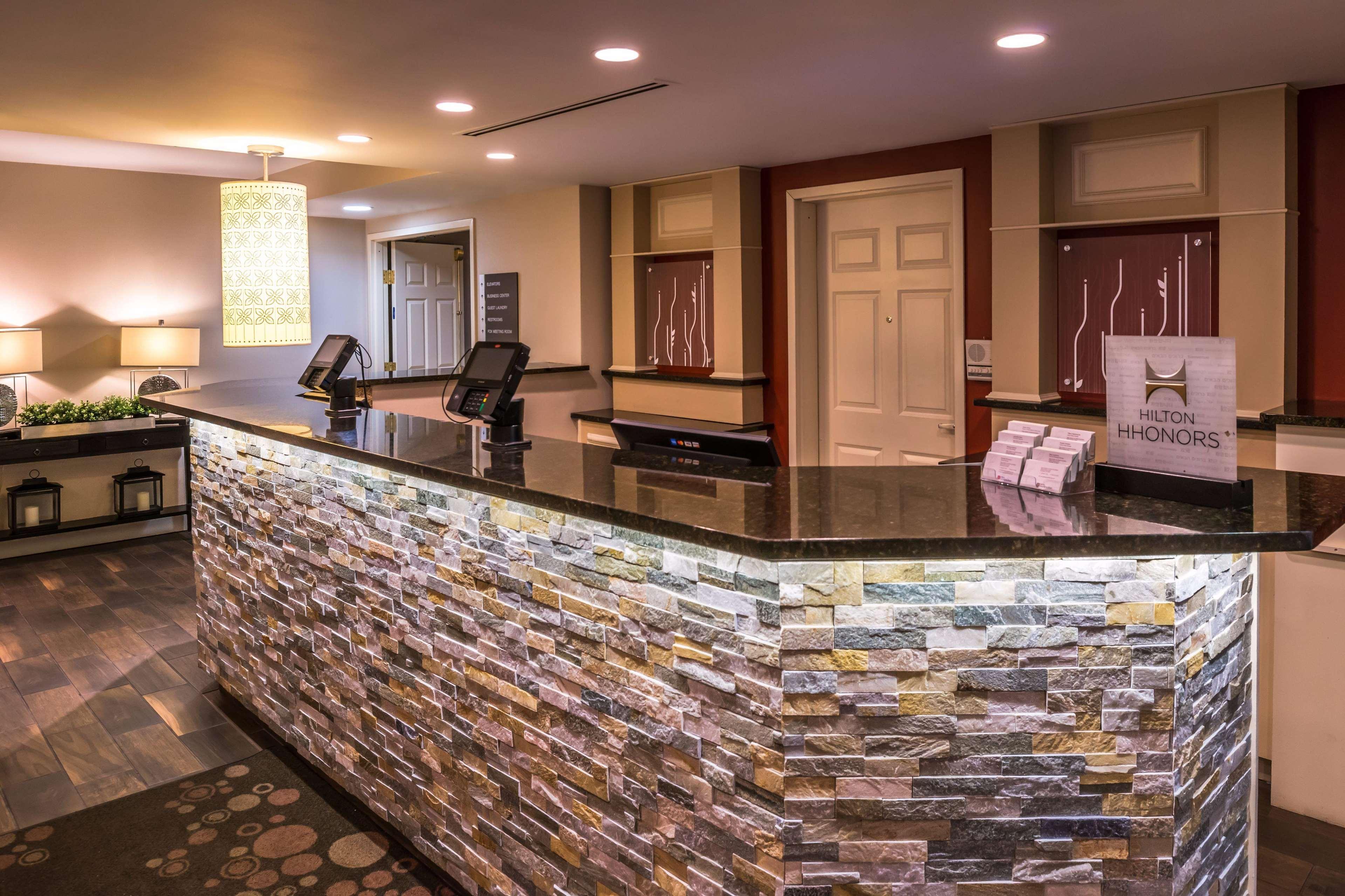 Hilton Garden Inn Detroit Southfield Ngoại thất bức ảnh