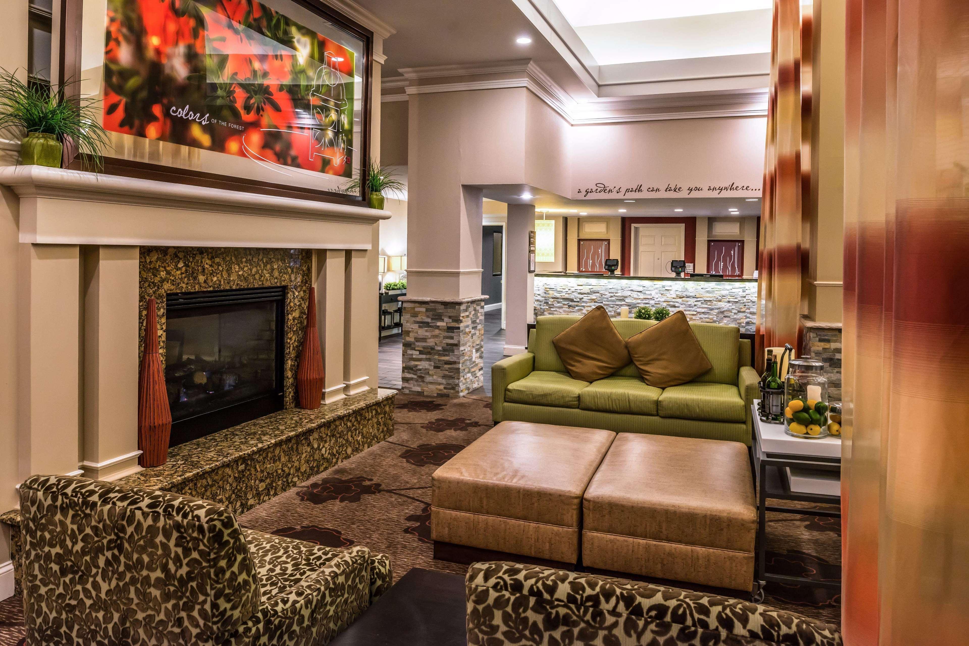 Hilton Garden Inn Detroit Southfield Ngoại thất bức ảnh