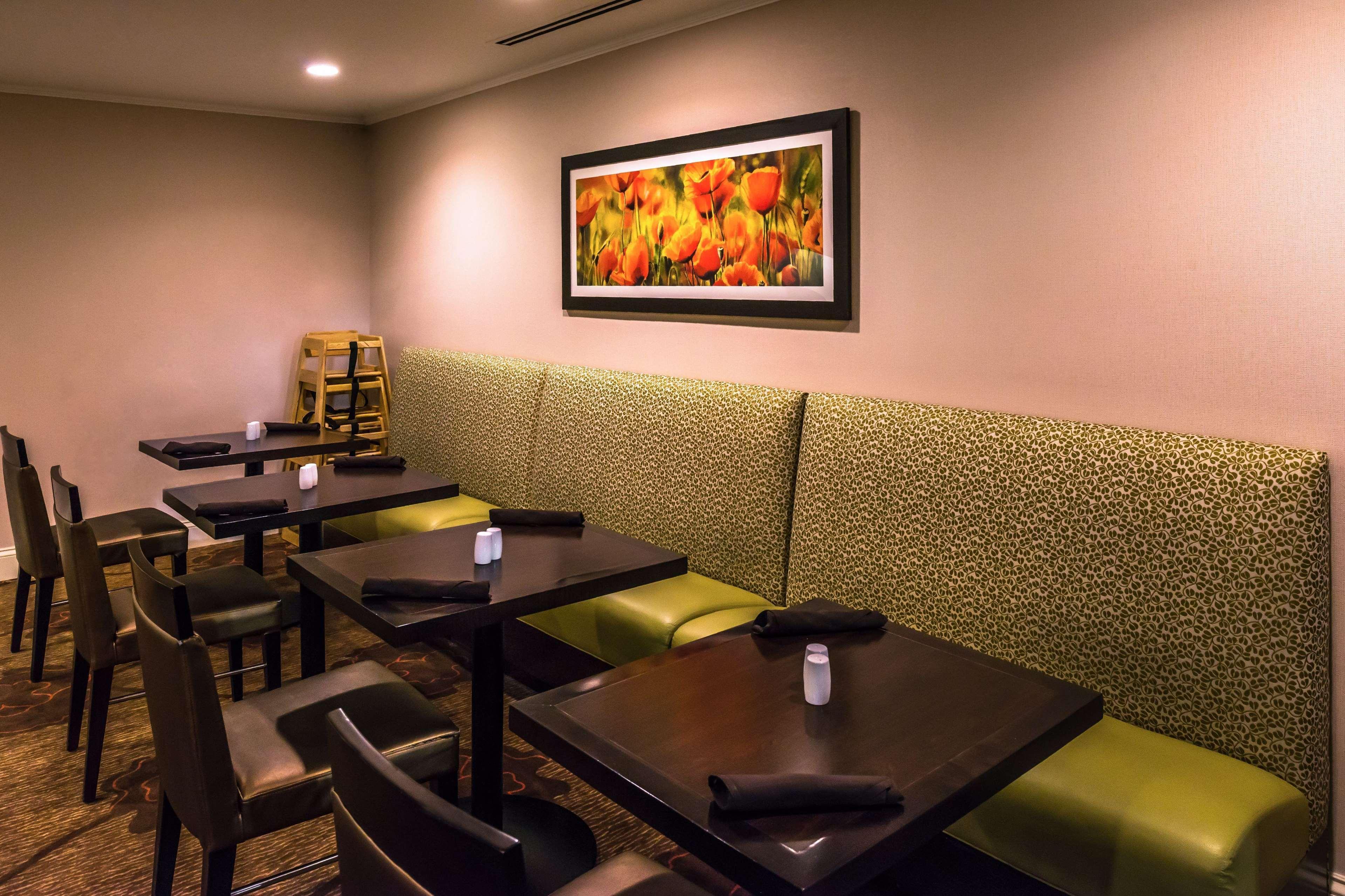 Hilton Garden Inn Detroit Southfield Ngoại thất bức ảnh