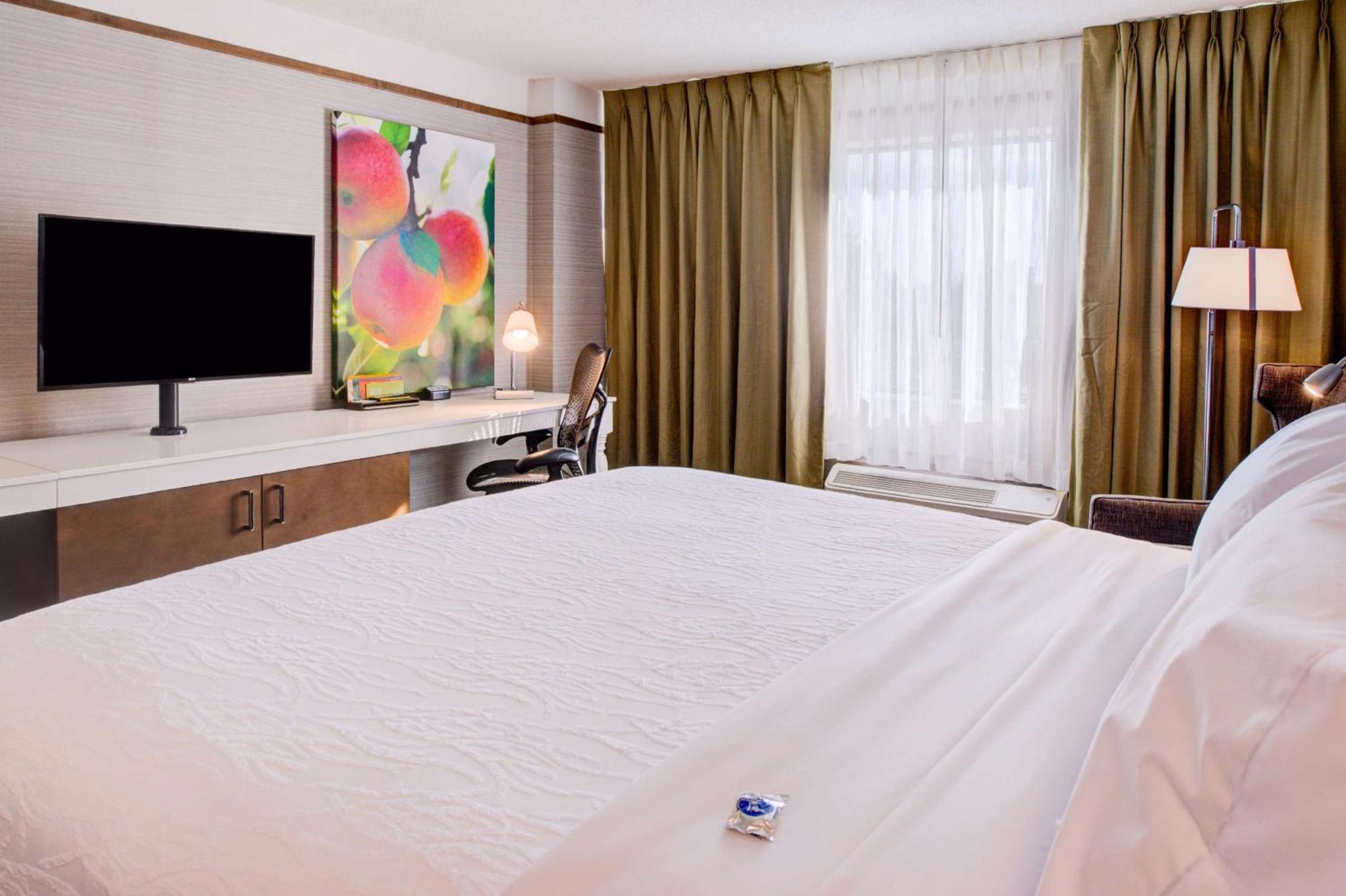 Hilton Garden Inn Detroit Southfield Ngoại thất bức ảnh