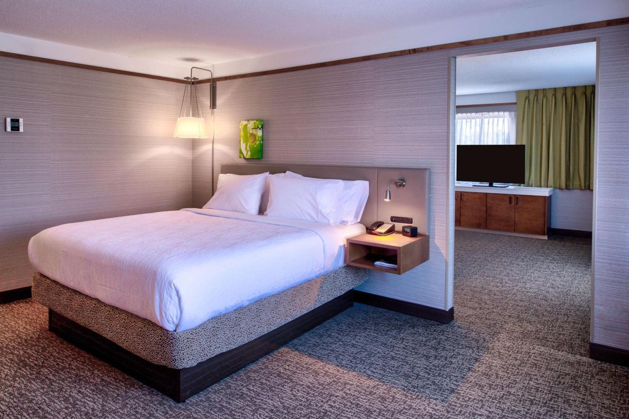 Hilton Garden Inn Detroit Southfield Ngoại thất bức ảnh