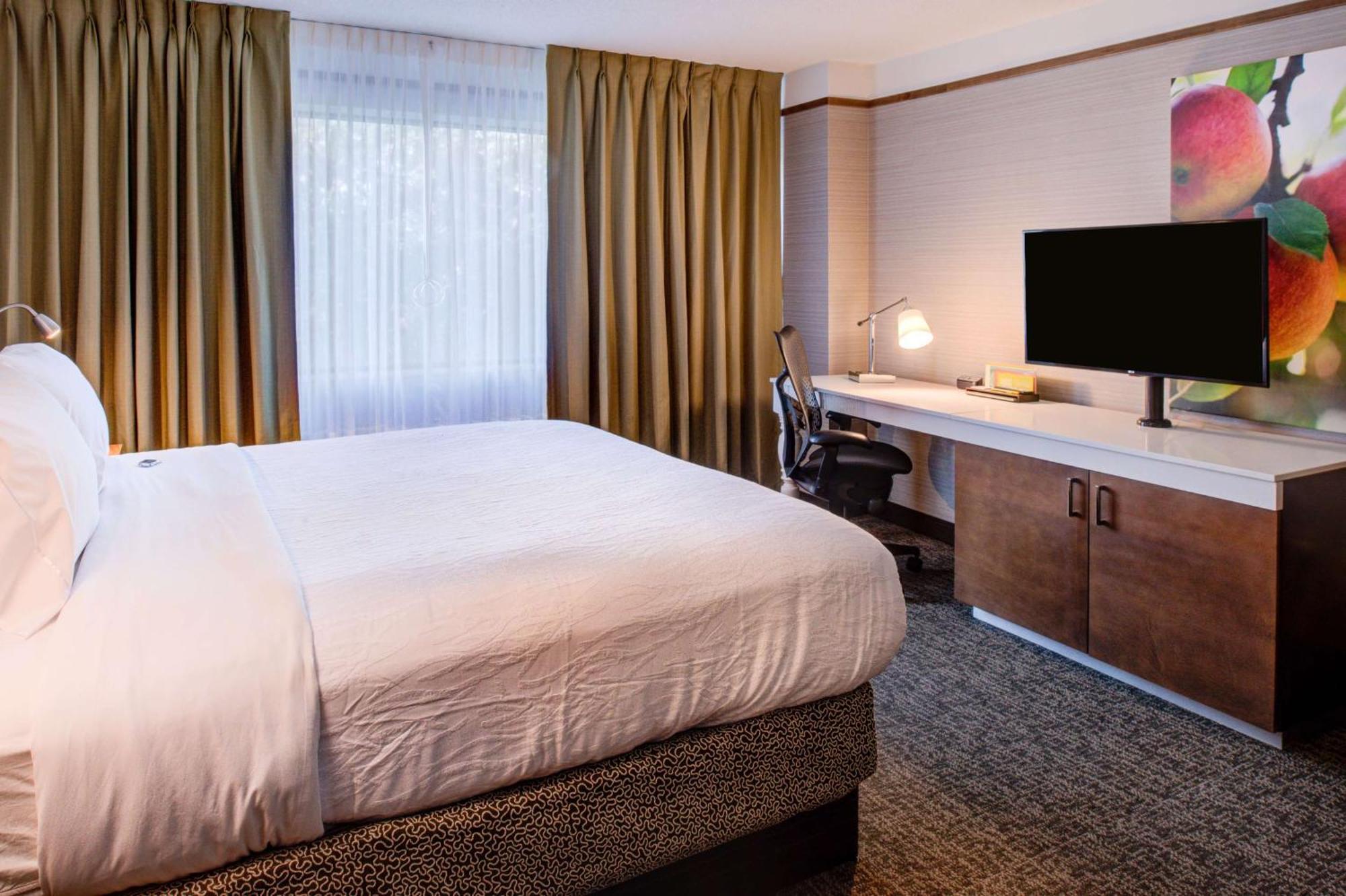 Hilton Garden Inn Detroit Southfield Ngoại thất bức ảnh