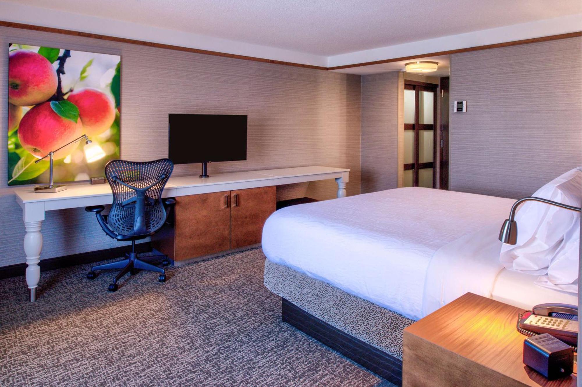 Hilton Garden Inn Detroit Southfield Ngoại thất bức ảnh